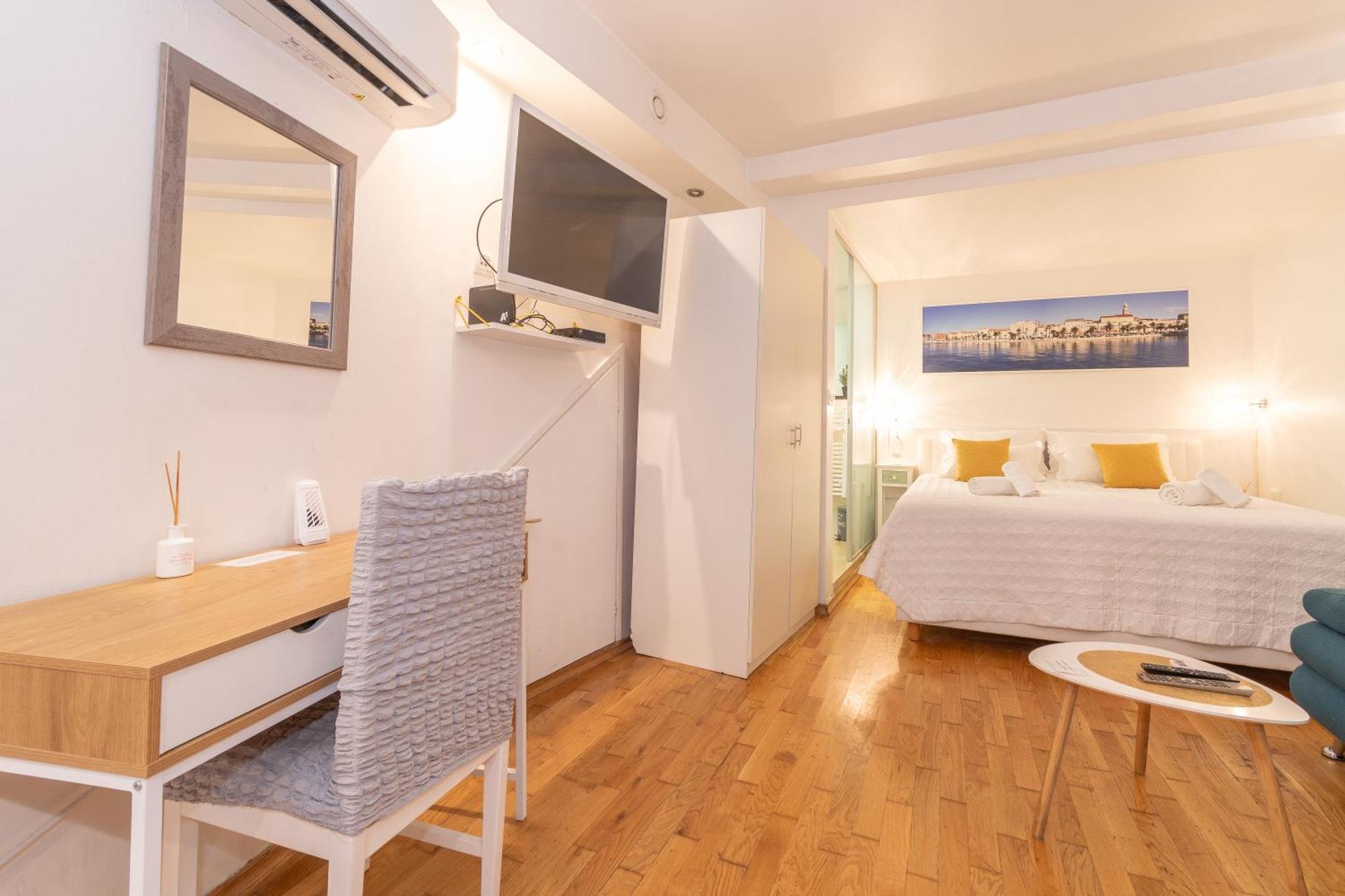 Siesta Apartment Split Exterior photo